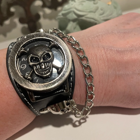 🆕 Y2K Anime Skull Skeleton Round Pointer Quartz Watch - PU Leather Bracelet 💀 - Picture 6 of 10